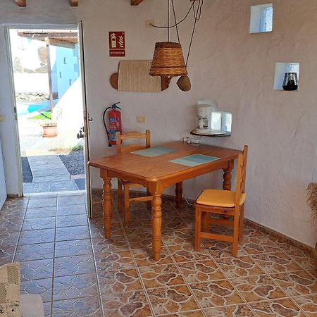 Inviting 1-Bedroom House 'Esquina' Finca Vistamar Salobre  Exterior photo